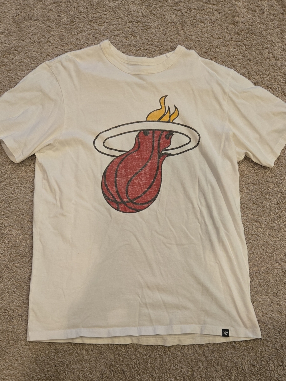 47 Brand White Crewneck Tee with Black Logo Print Miami Heat Butler